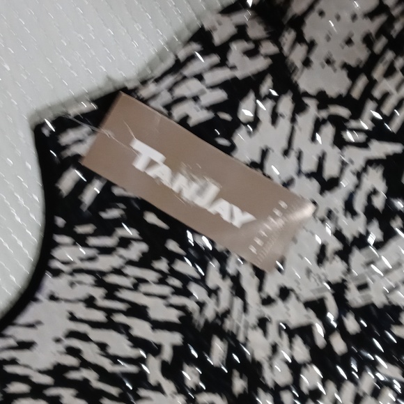 Tanjay blouse - Picture 3 of 3